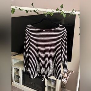 Old Navy Black White Striped Tie Front Top XL Petite Classic Nautical Boat Neck